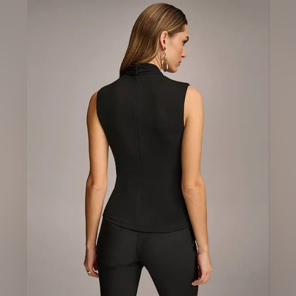 Donna Karan New York Sleeveless V-neck Top In Black Size XL BNWT - Picture 2 of 7